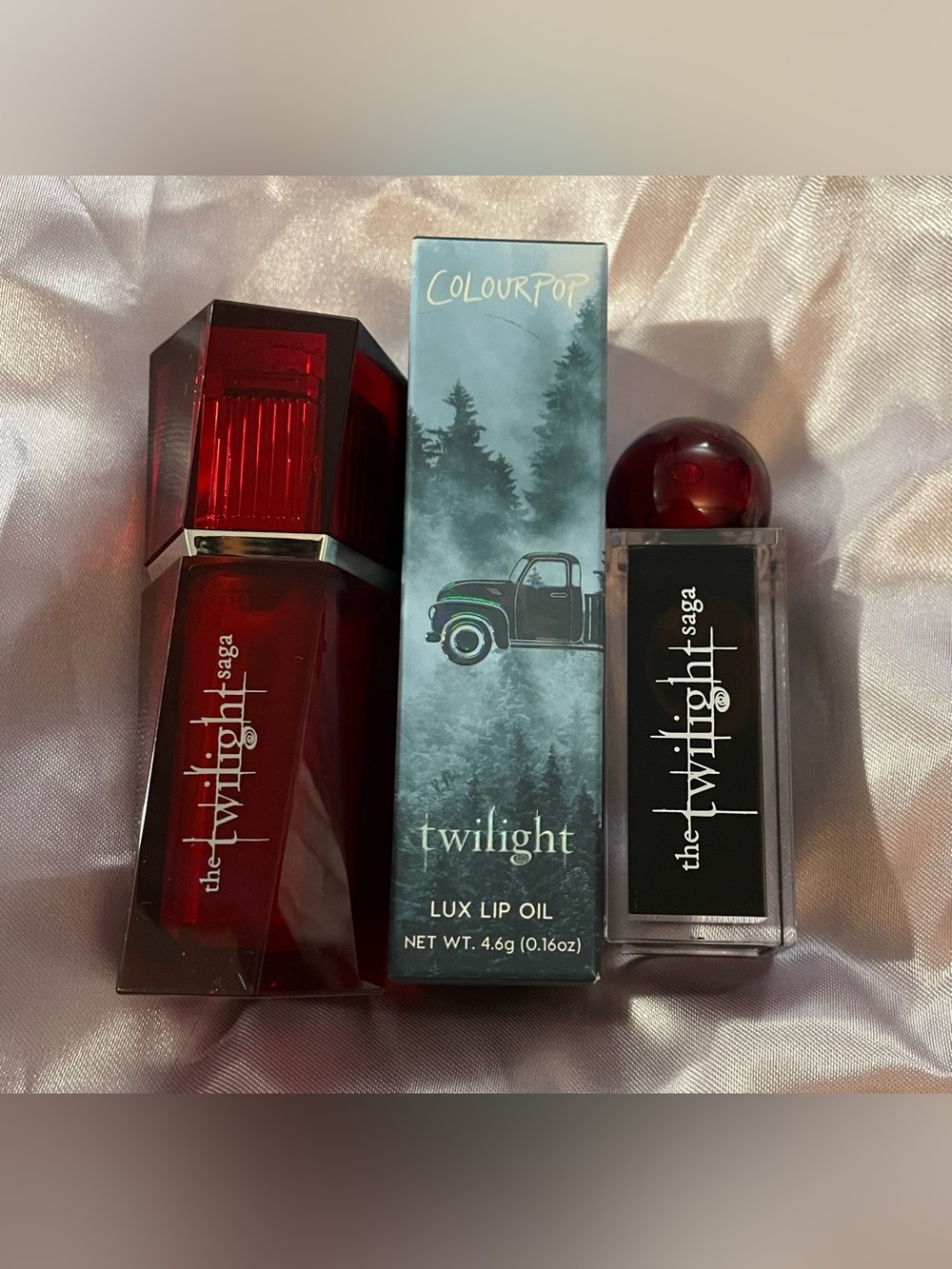 Twilight themed makeup